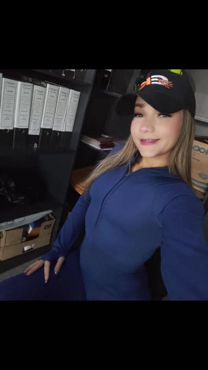 @Alexa👑