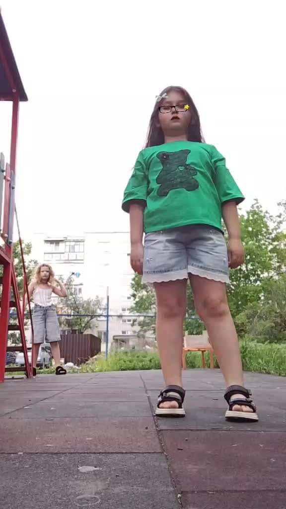 @Эмили