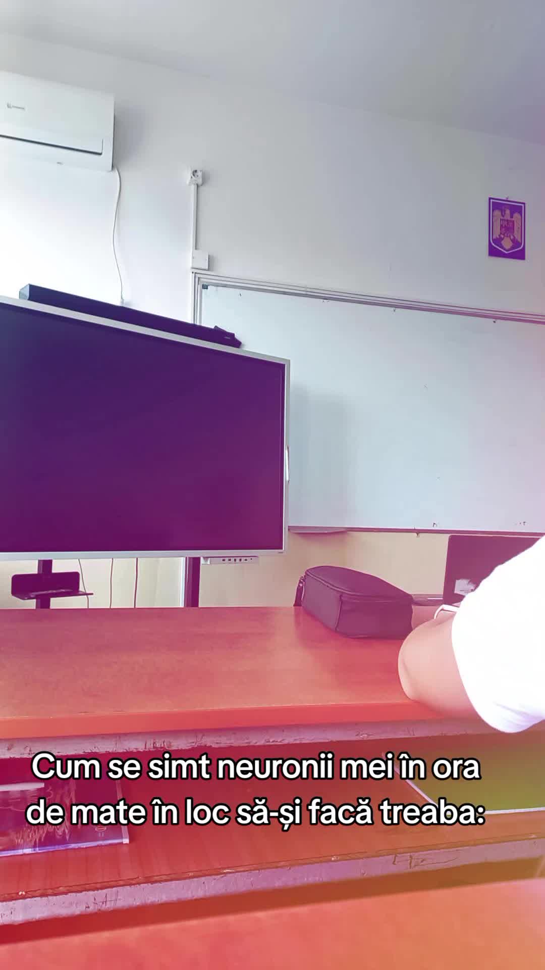 @🦋Moniana🧊