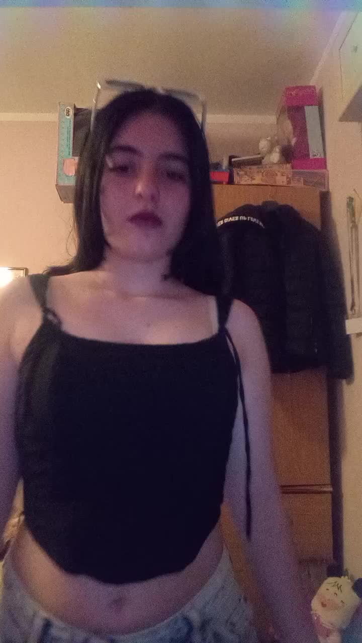 @𝐯𝐚𝐥𝐞𝐧𝐭𝐢𝐧𝐚💋