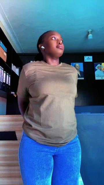 @Wild-Bea 26🦋🇷🇼🇺🇬