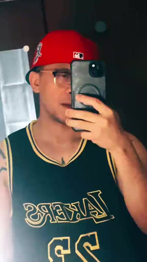 @pilyong_kuya_nyo12