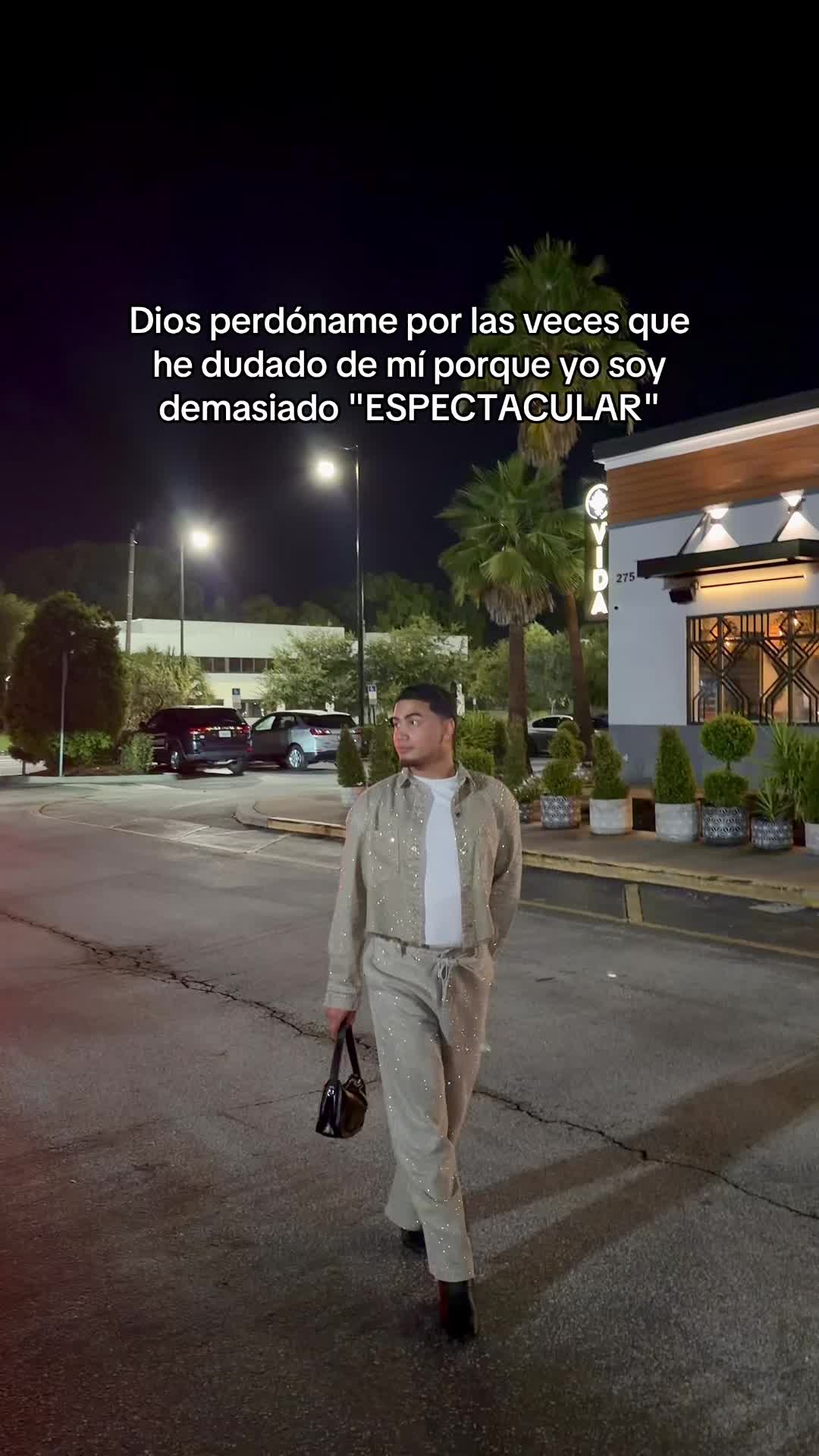 @LA KENNY 🧨.