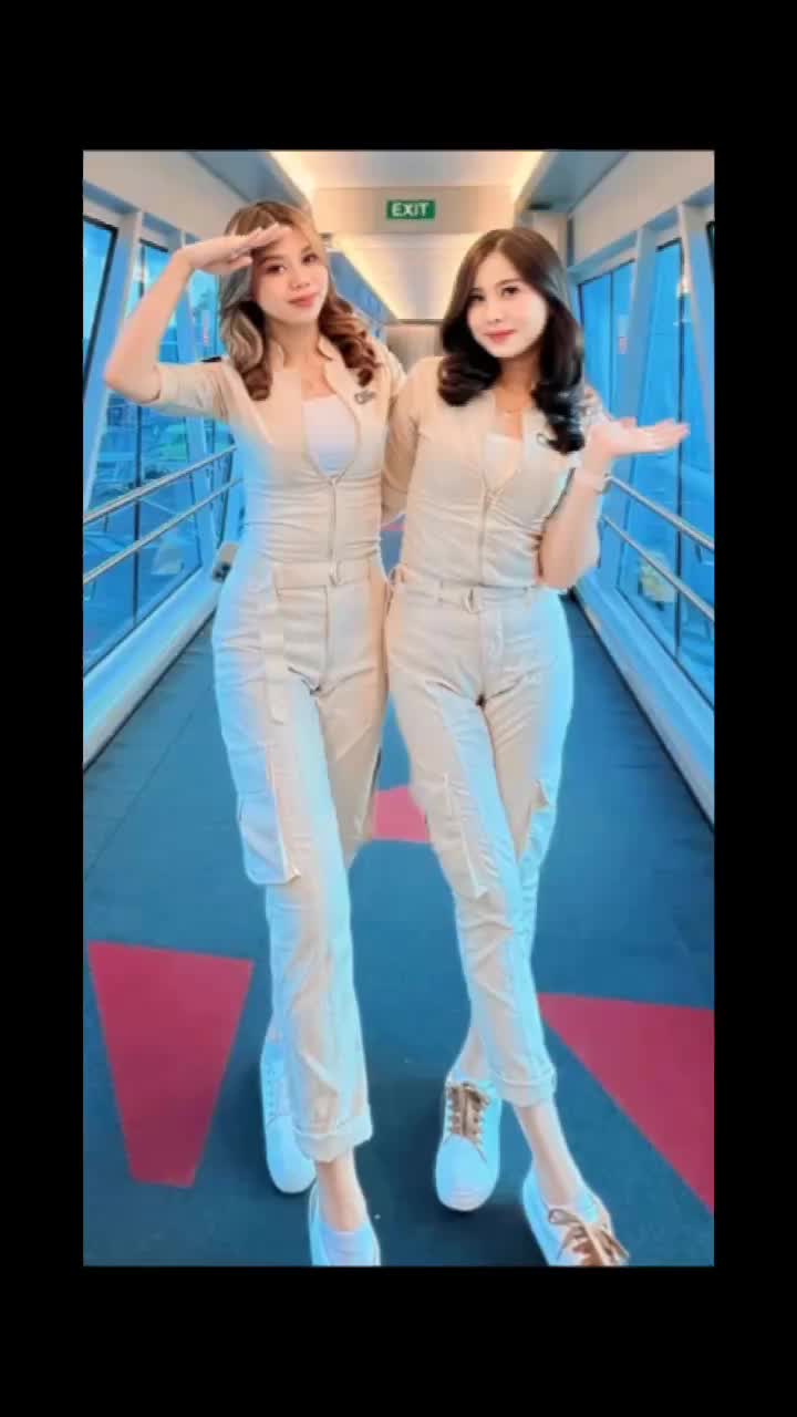 @Dhea Vriscaaᥫ᭡