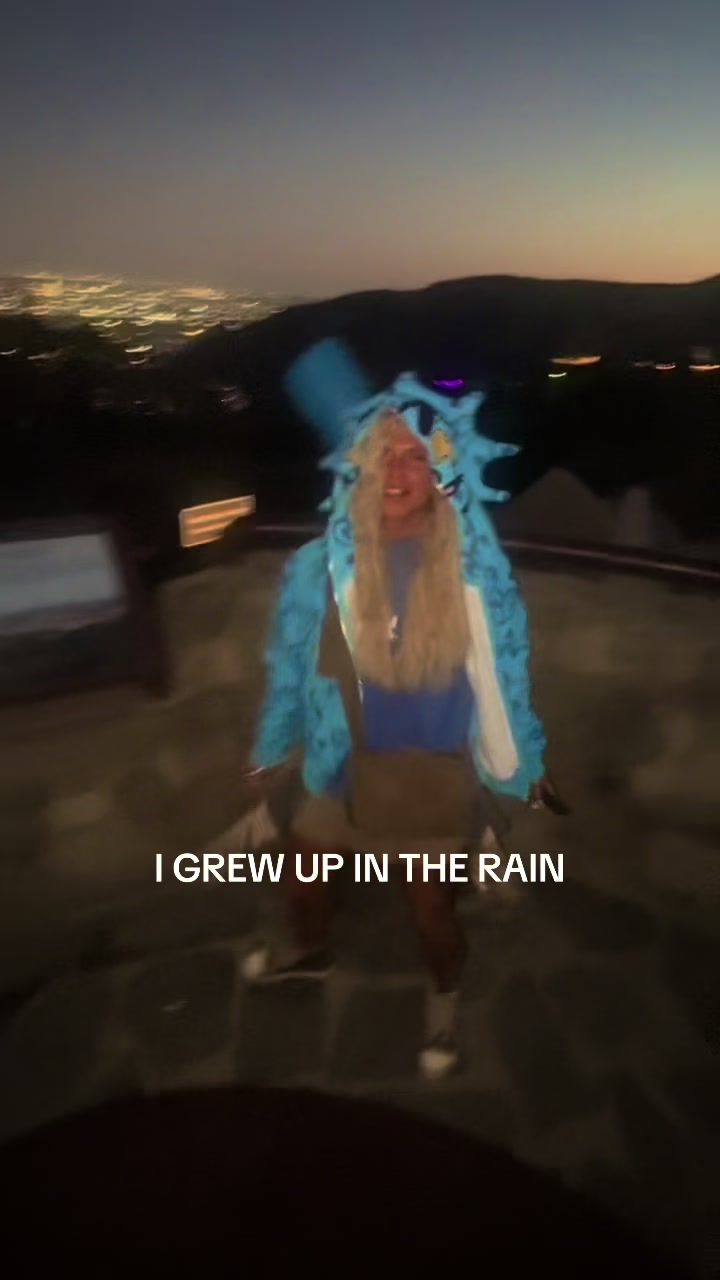 @skyenewman__