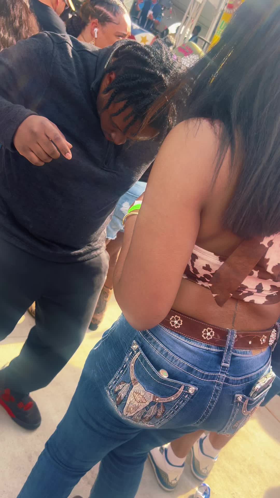 @favscorpio 🦂