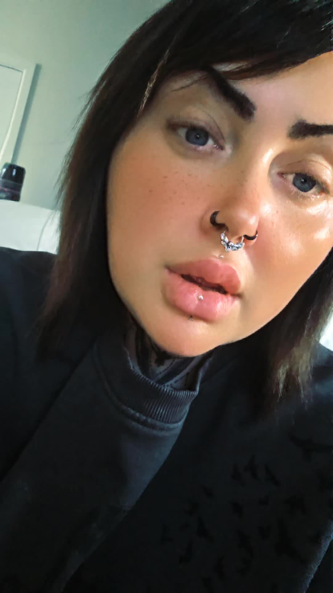 @ä§ äɓövë §ö ɓëllöẅ⛧⸸