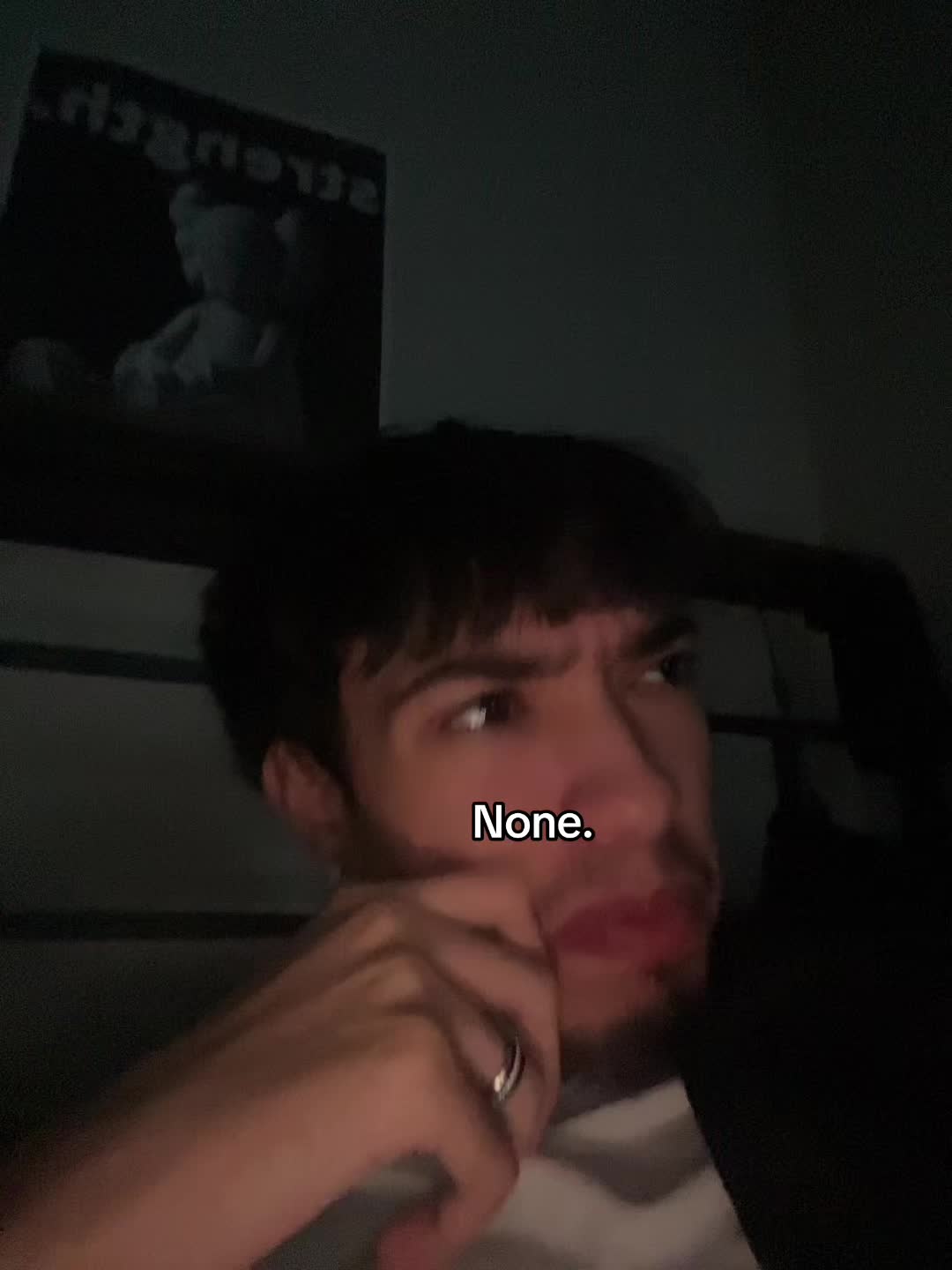@￼