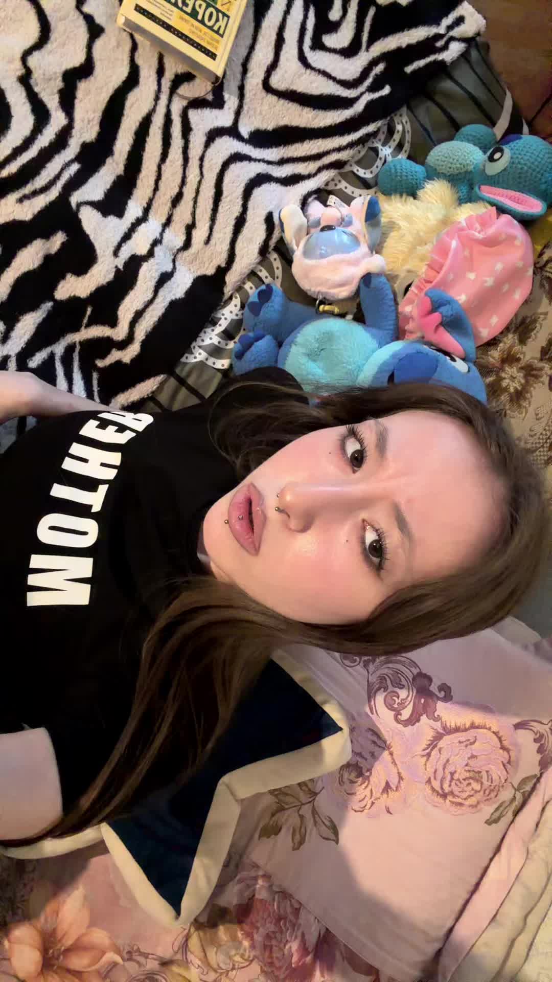 @&Egrave;