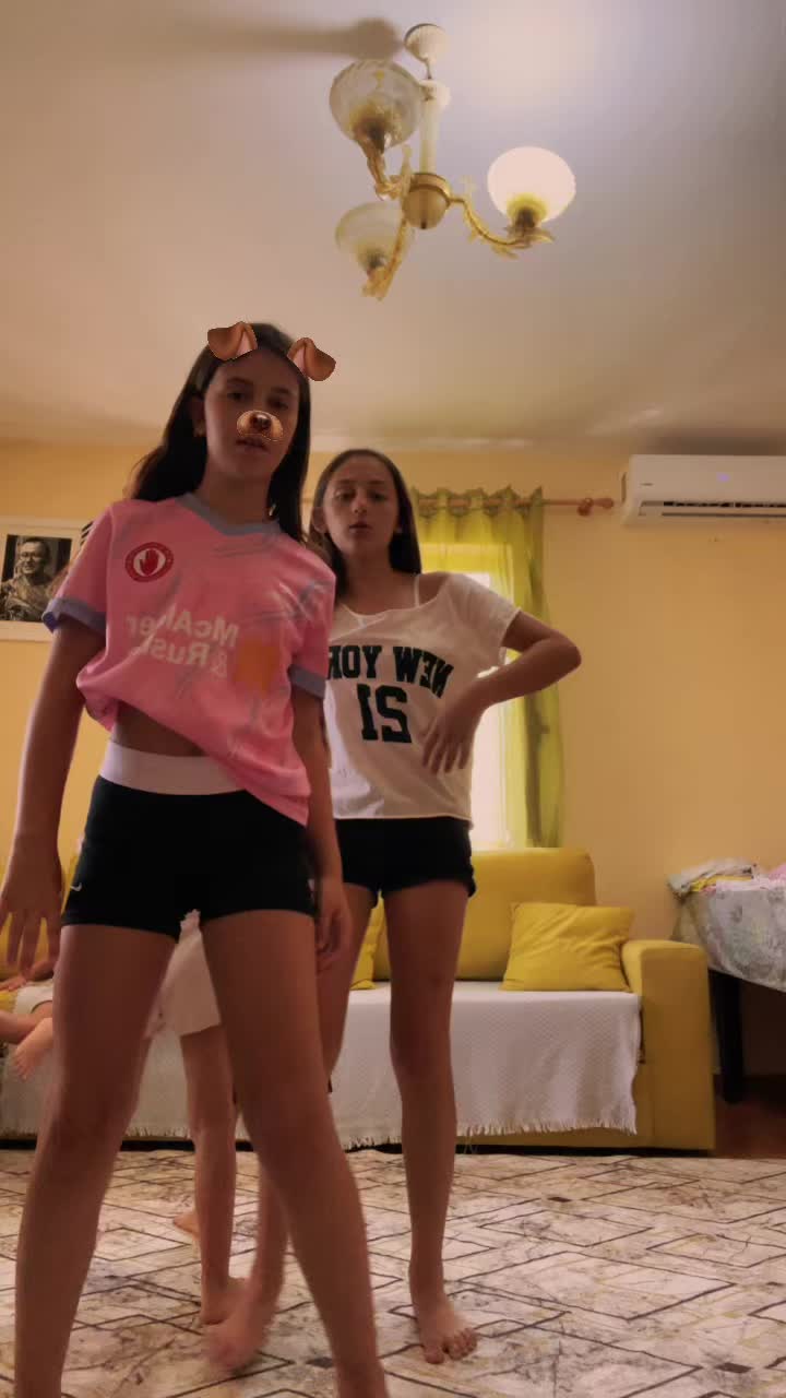 @Olivia🇦🇱🥥🌸