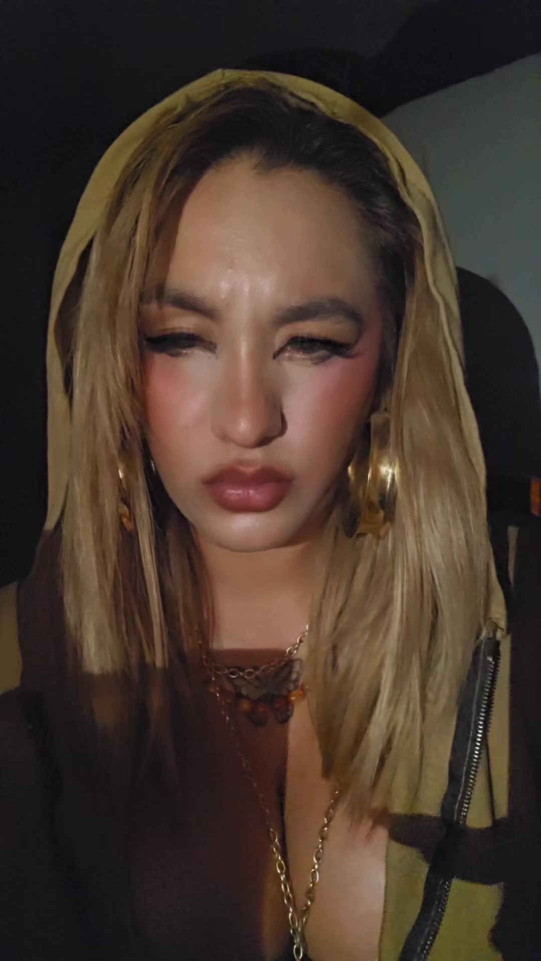 @zf_.23 🫦🖤