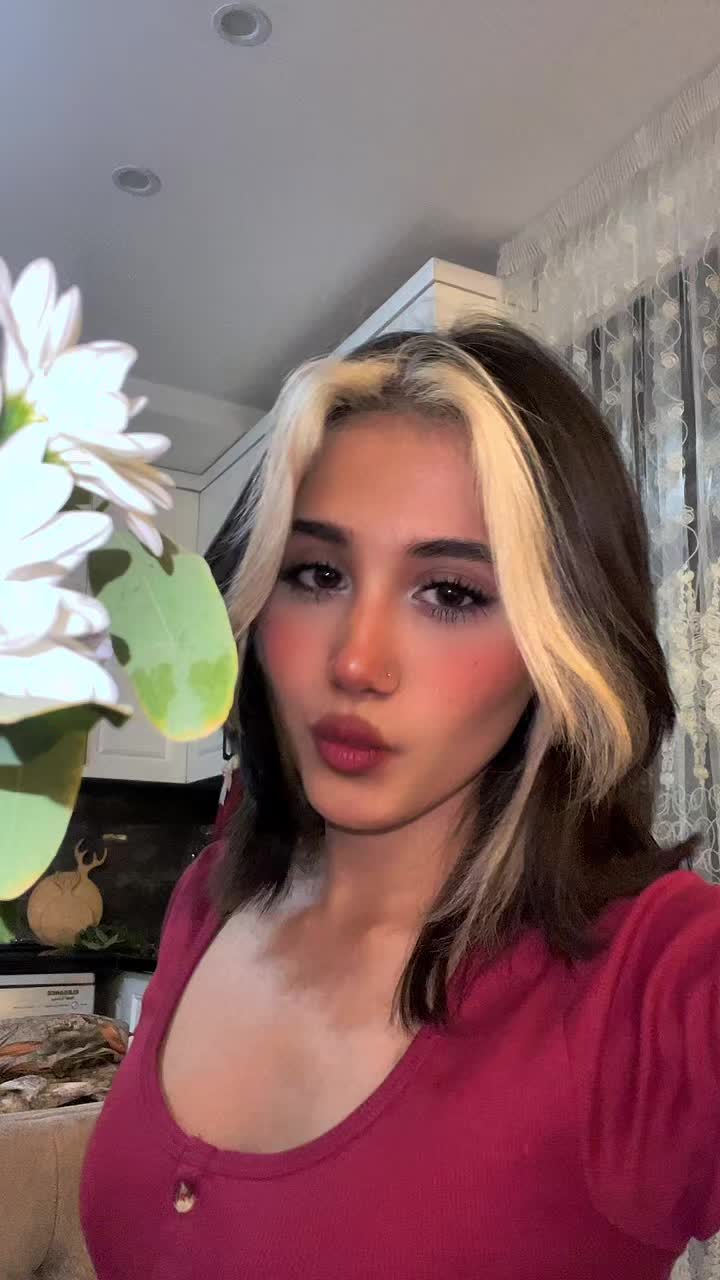 @Nasanin