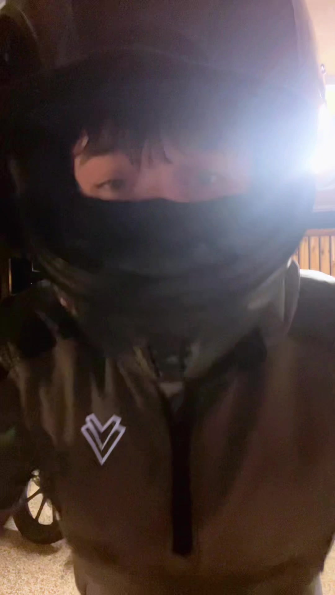 @AV_MOTO๐ณ๏ธ๐