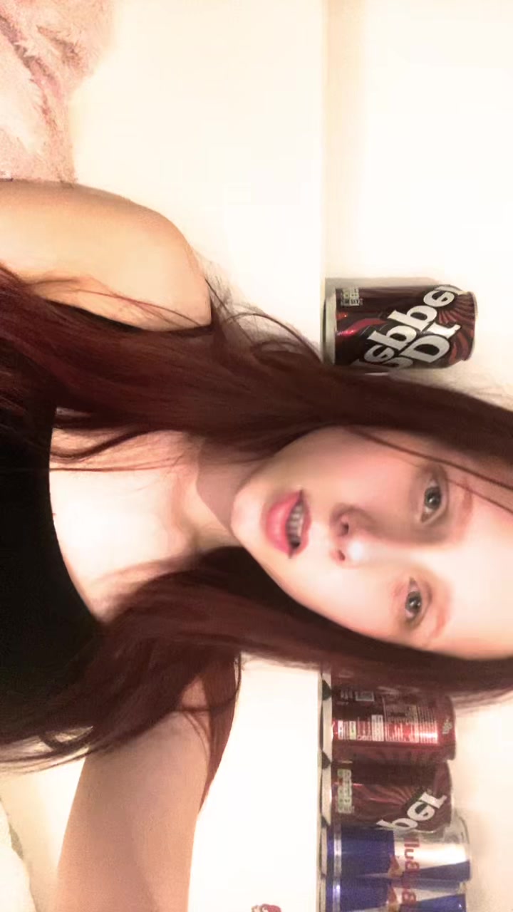 @𝐋 𝐄 𝐀 𝐇 🧿🤍