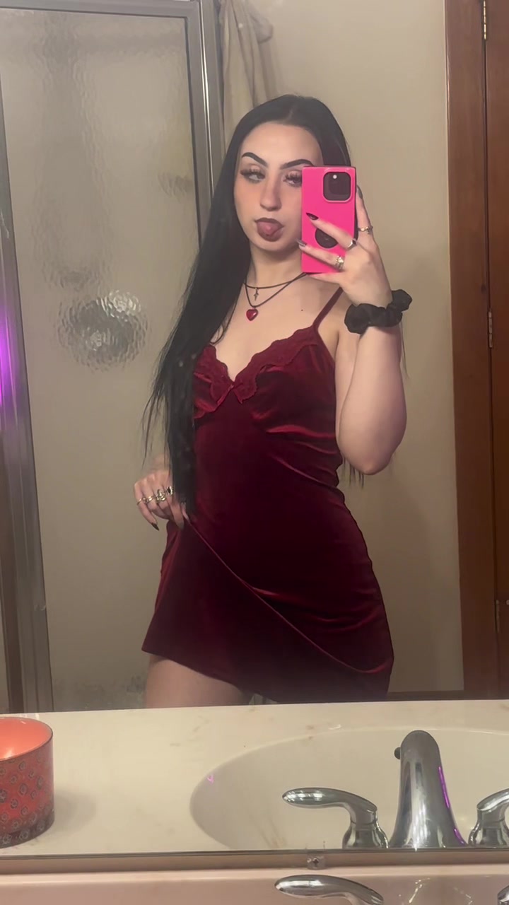 @skylahlove