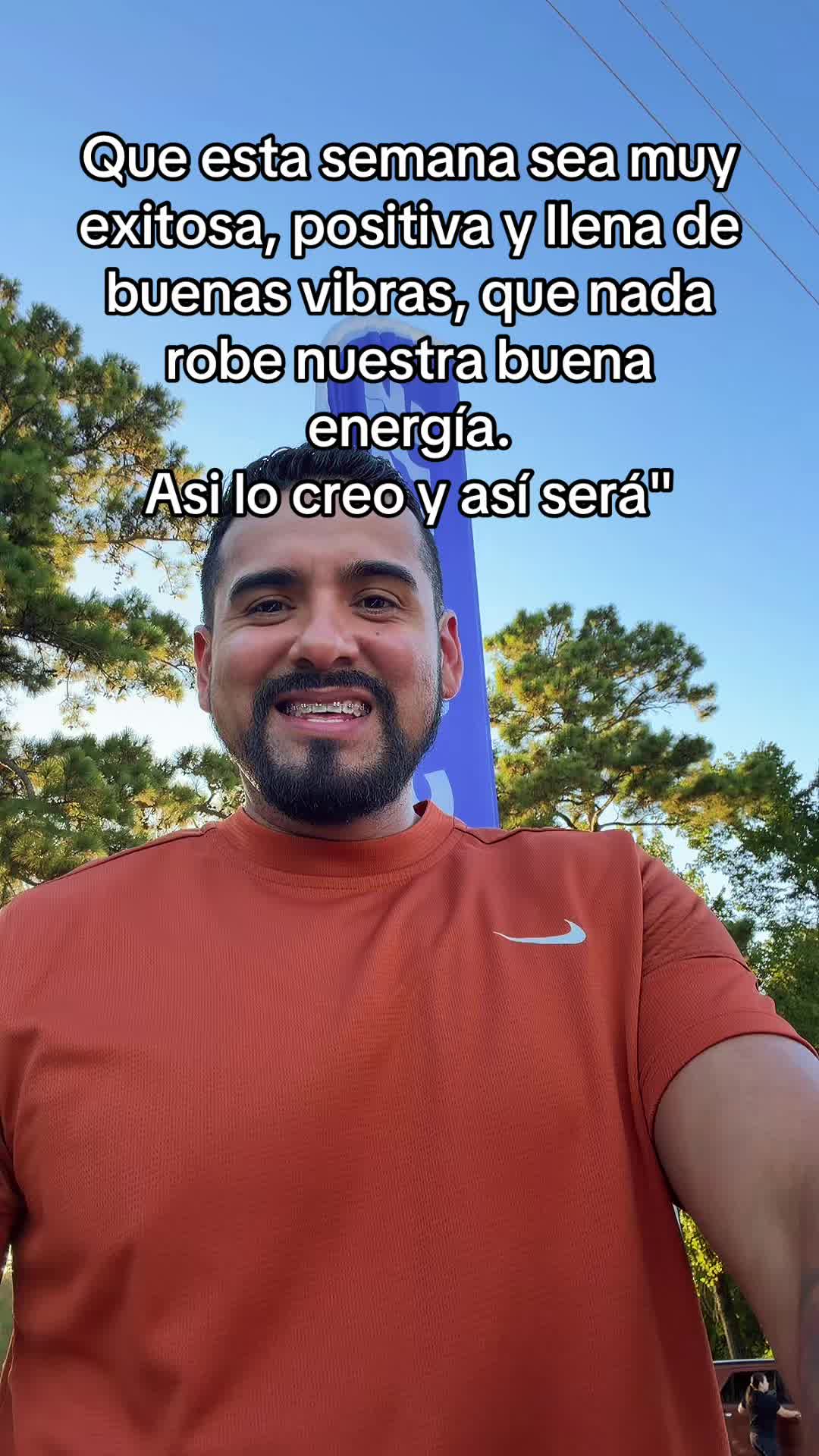 @El Señor Sonrisas.