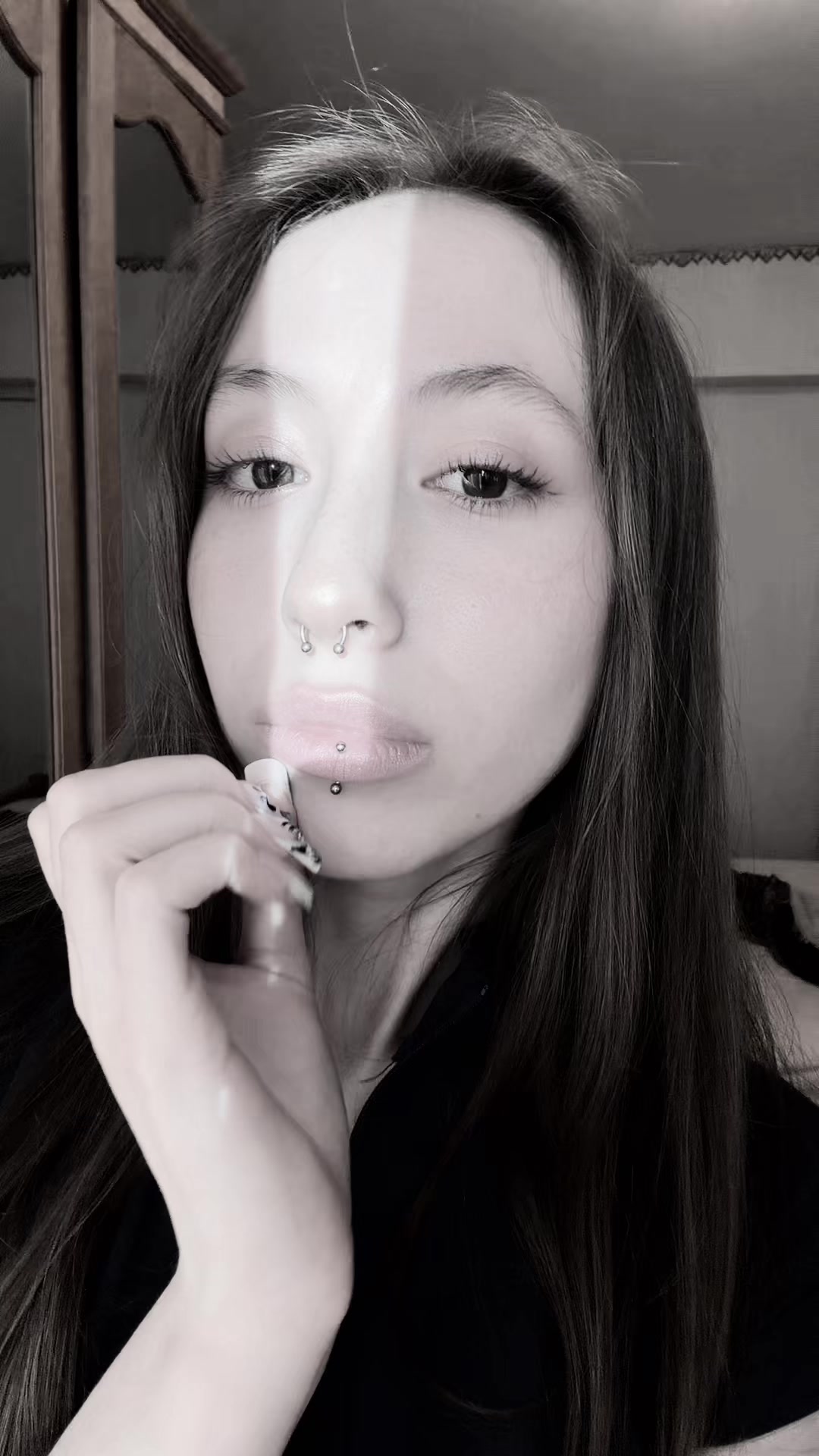 @&Egrave;