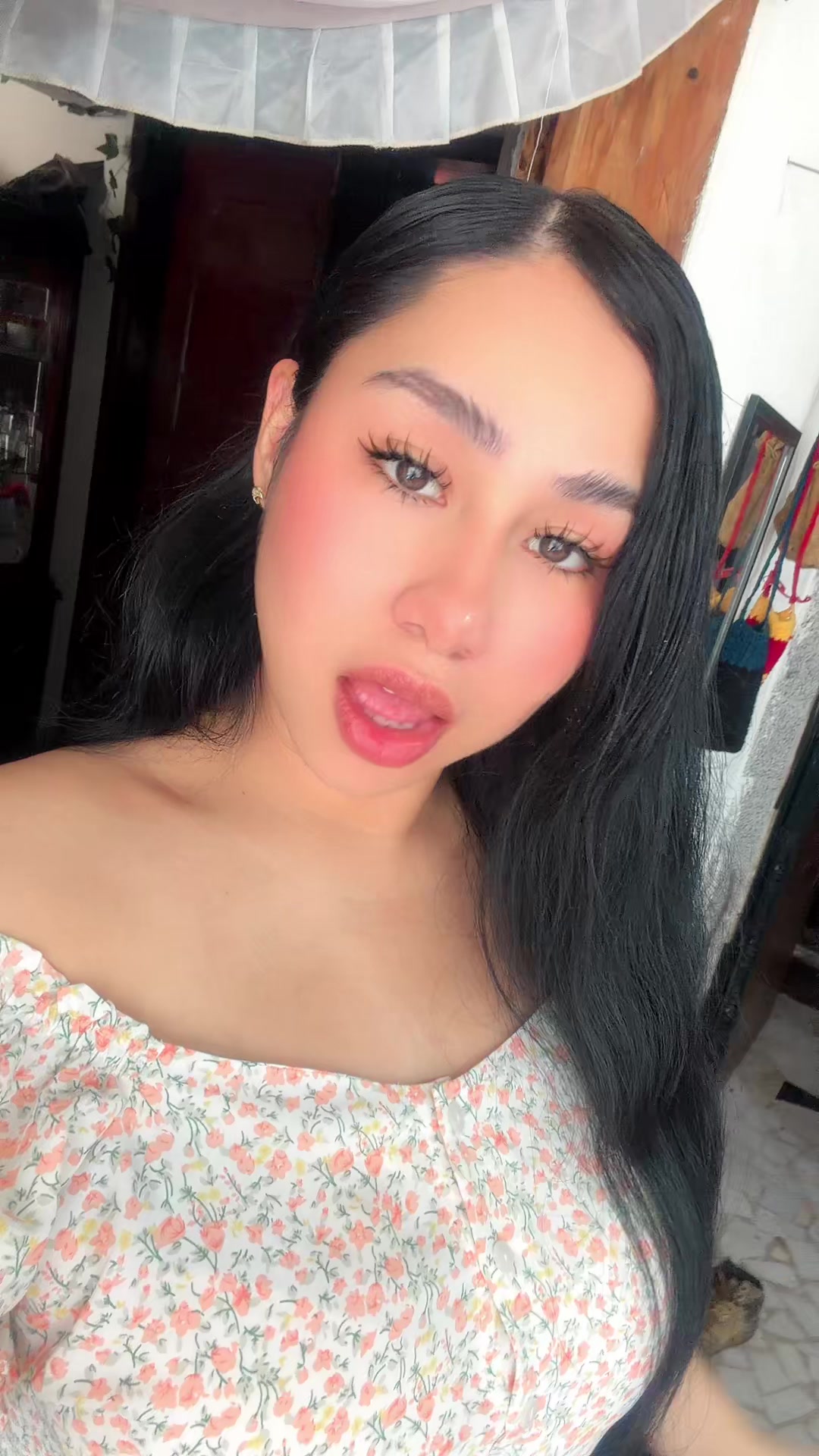 @Laurita Reyes
