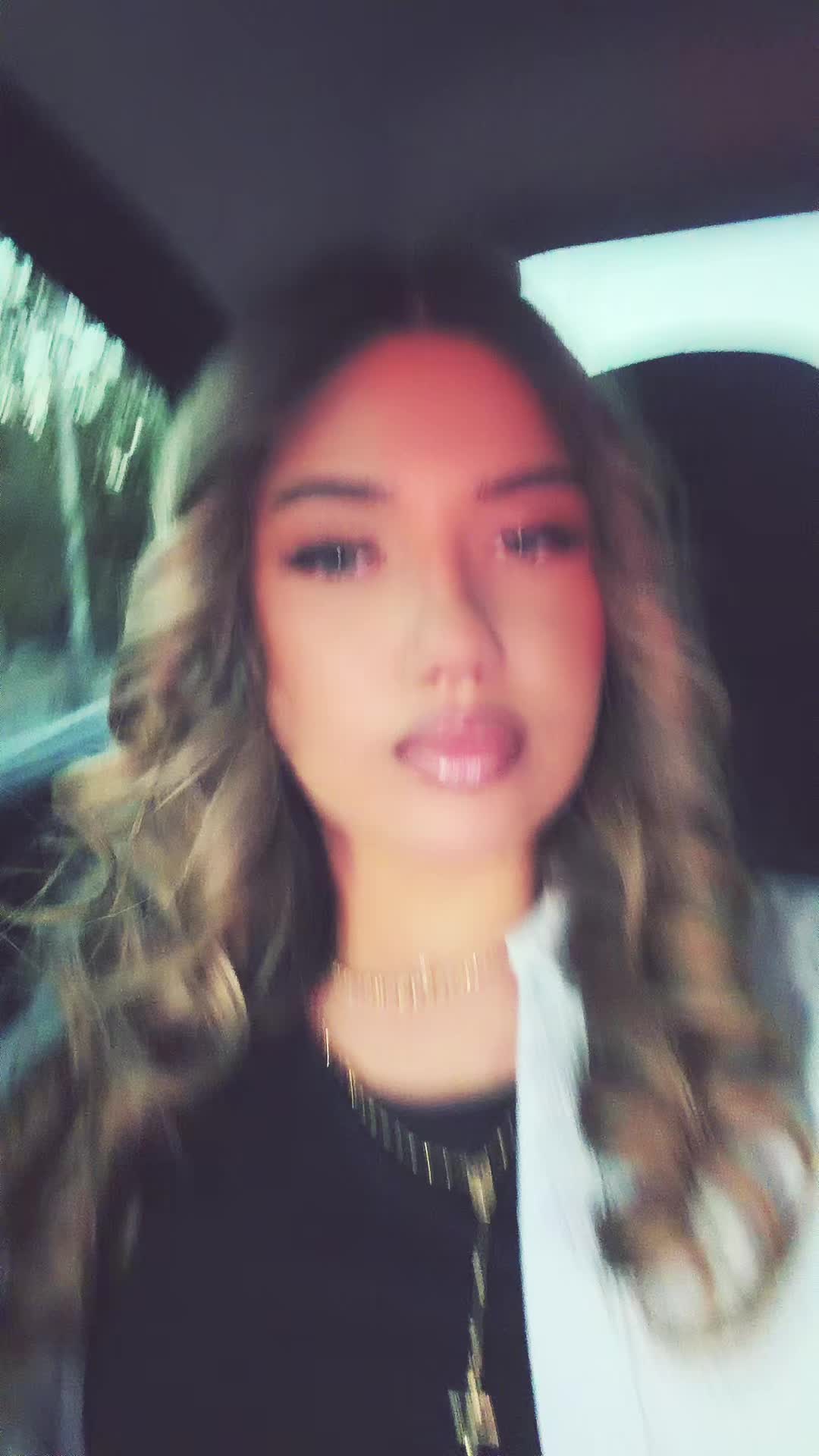 @👧🏼