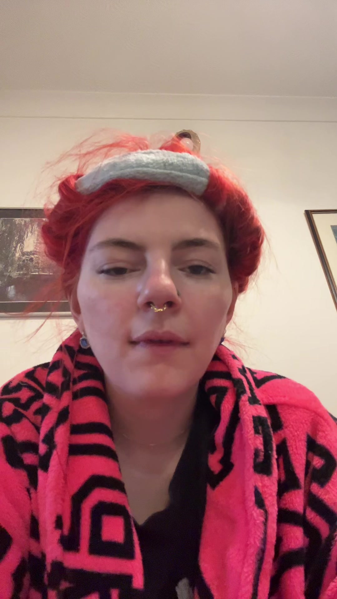 @sarah twin emo mama