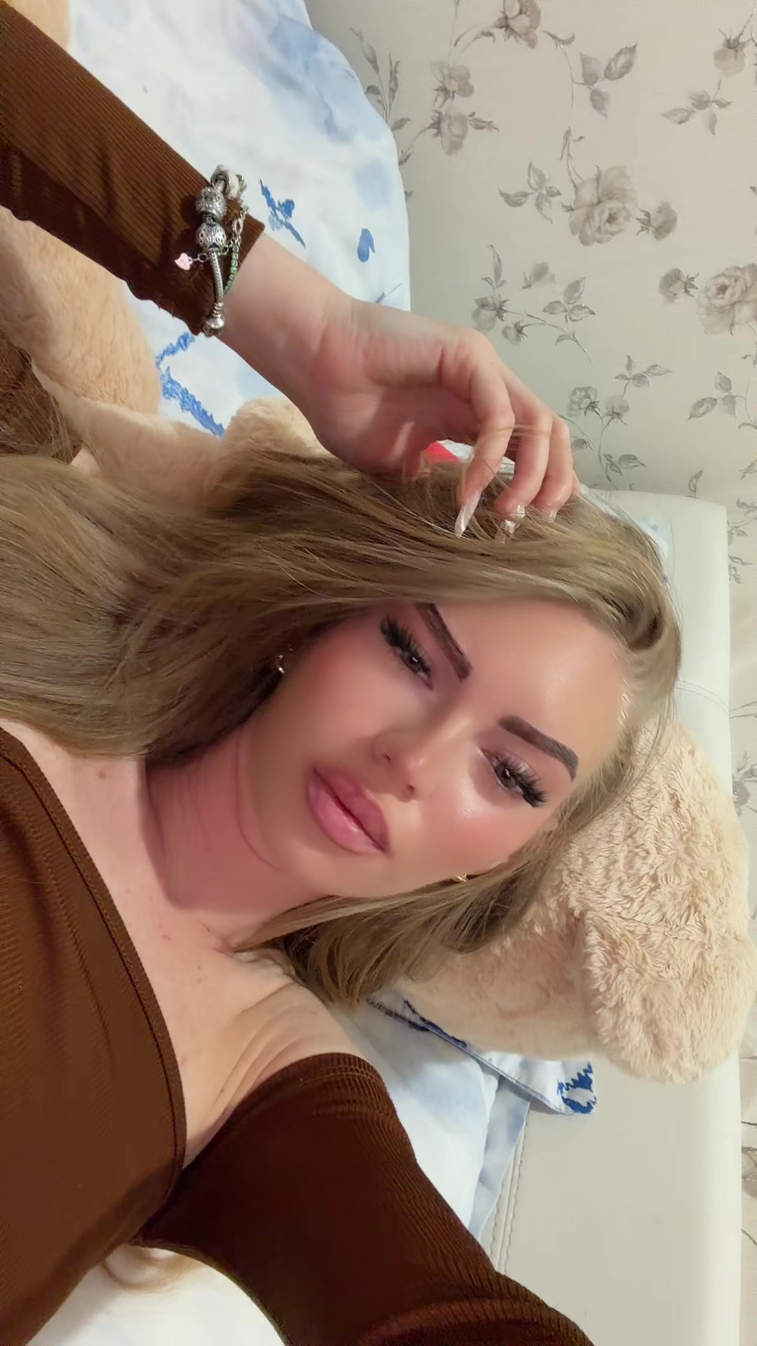 @Ɐ ꓕ Ǝ ꓶ O Ɔ I N 🐆