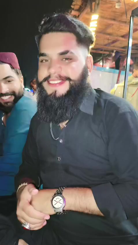 @وڈیرا گلشن خان