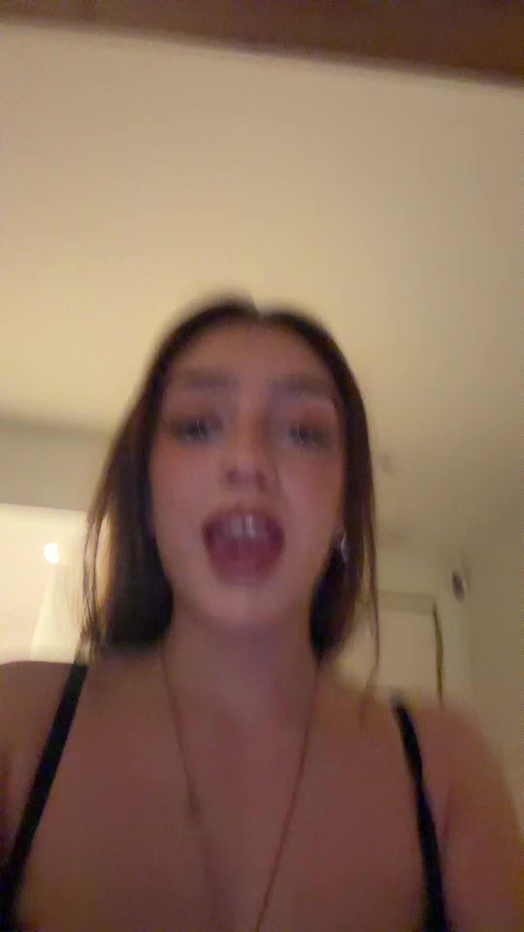 @Adri