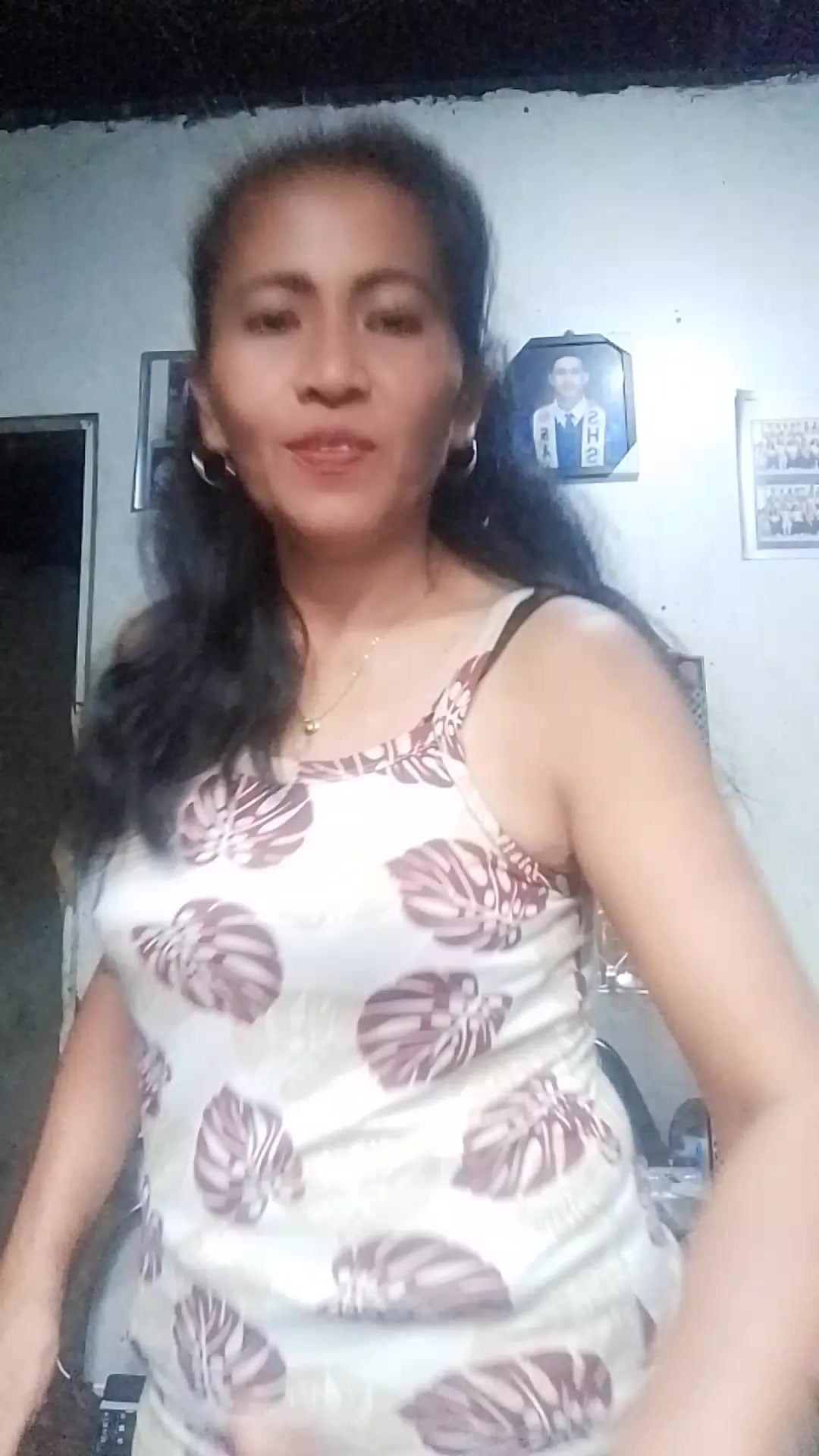 @aurora nuñez859