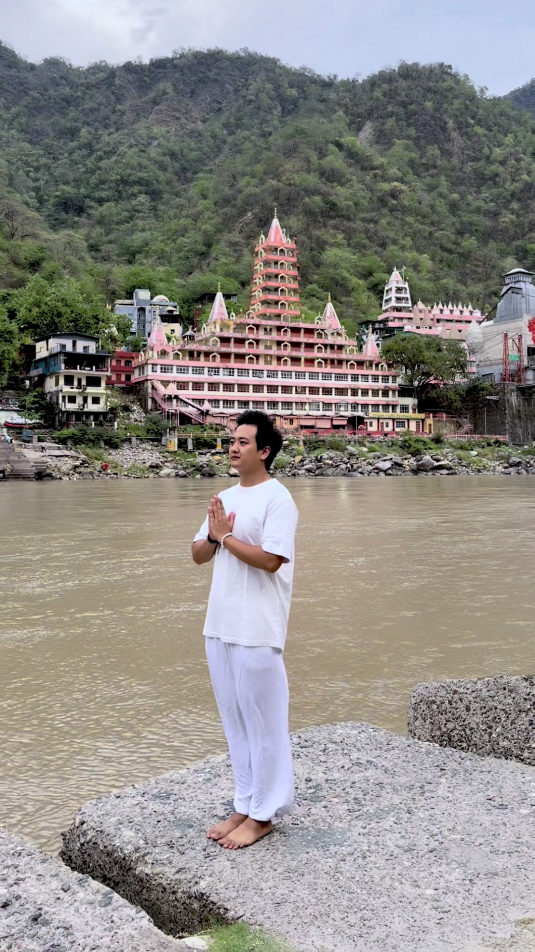 @Yoga With ဆရာ Thurein 🧘&zwj;♂️