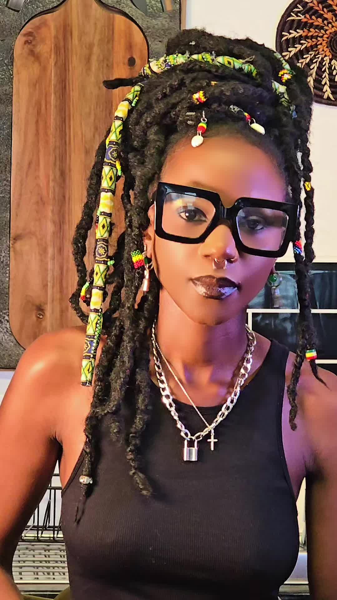 @Rhoda k🇺🇬