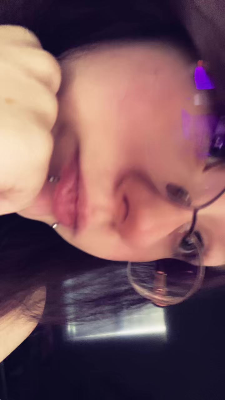 @🎧🥥Vivie  🪐⭐️