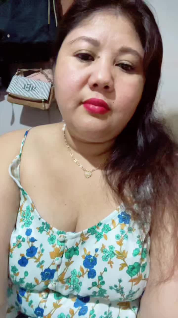 @lesly flores