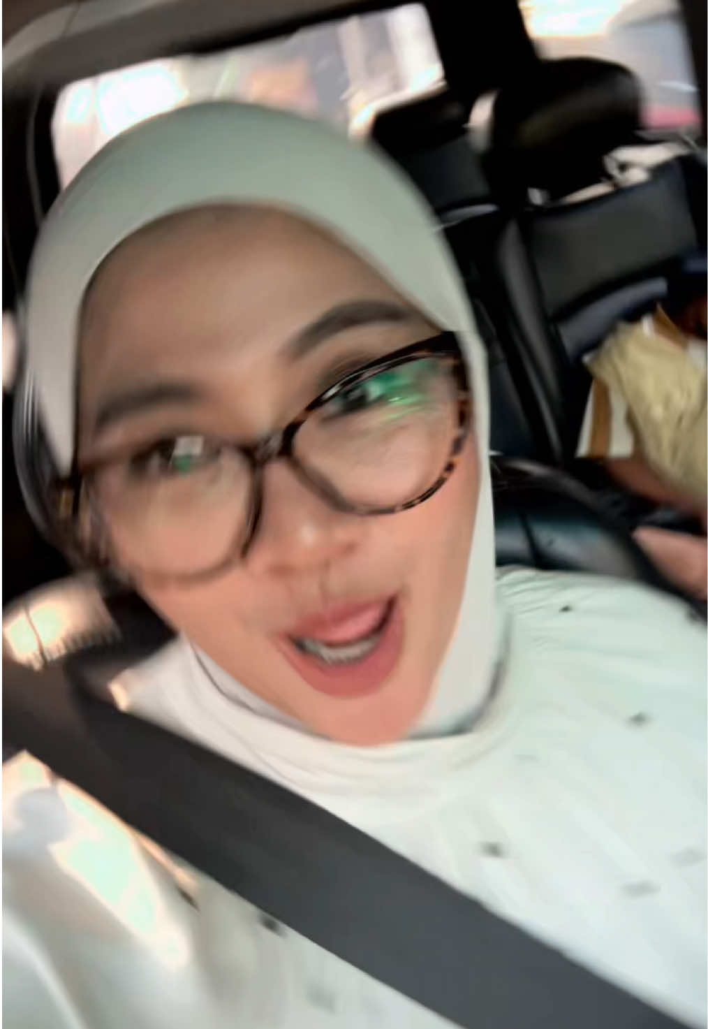 @awalia wahyuni lathifah