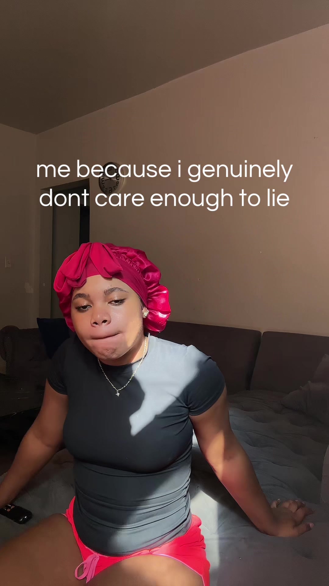 @𝒩𝒾𝒶