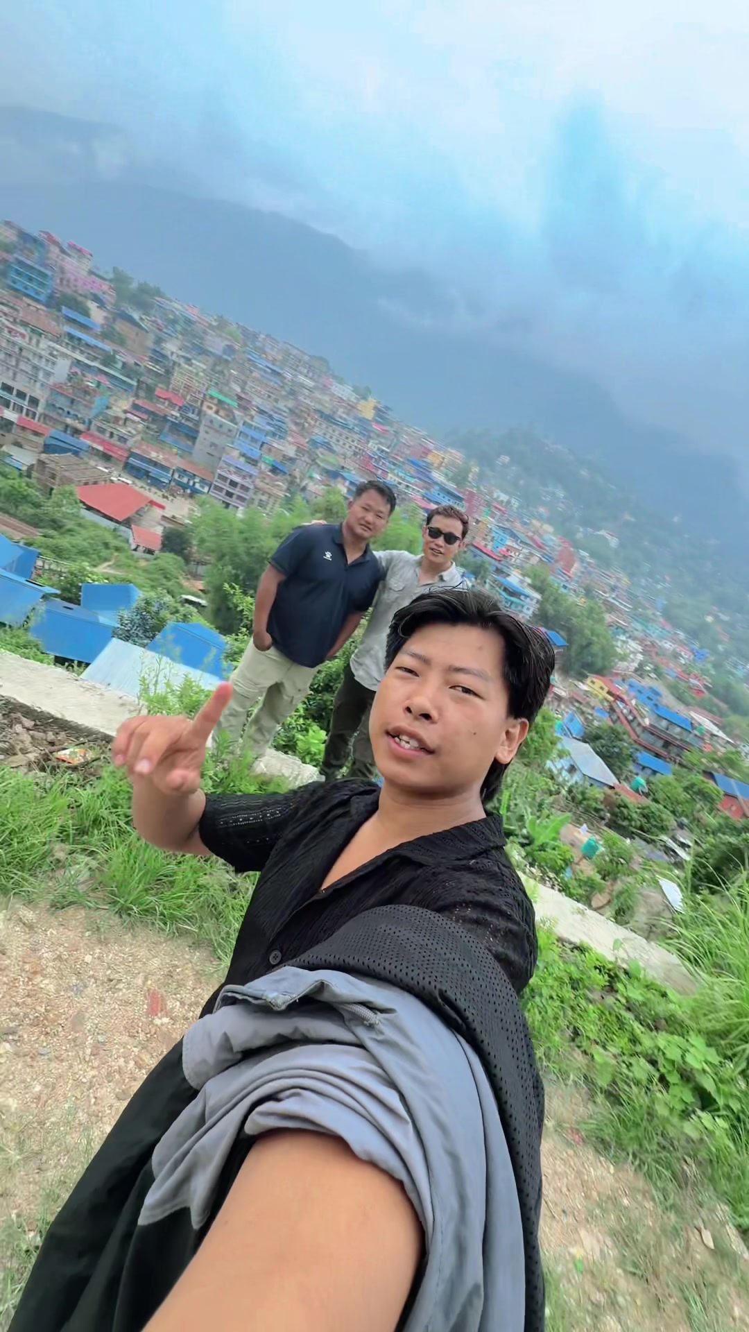 @Nogen Limbu Hangsarumba