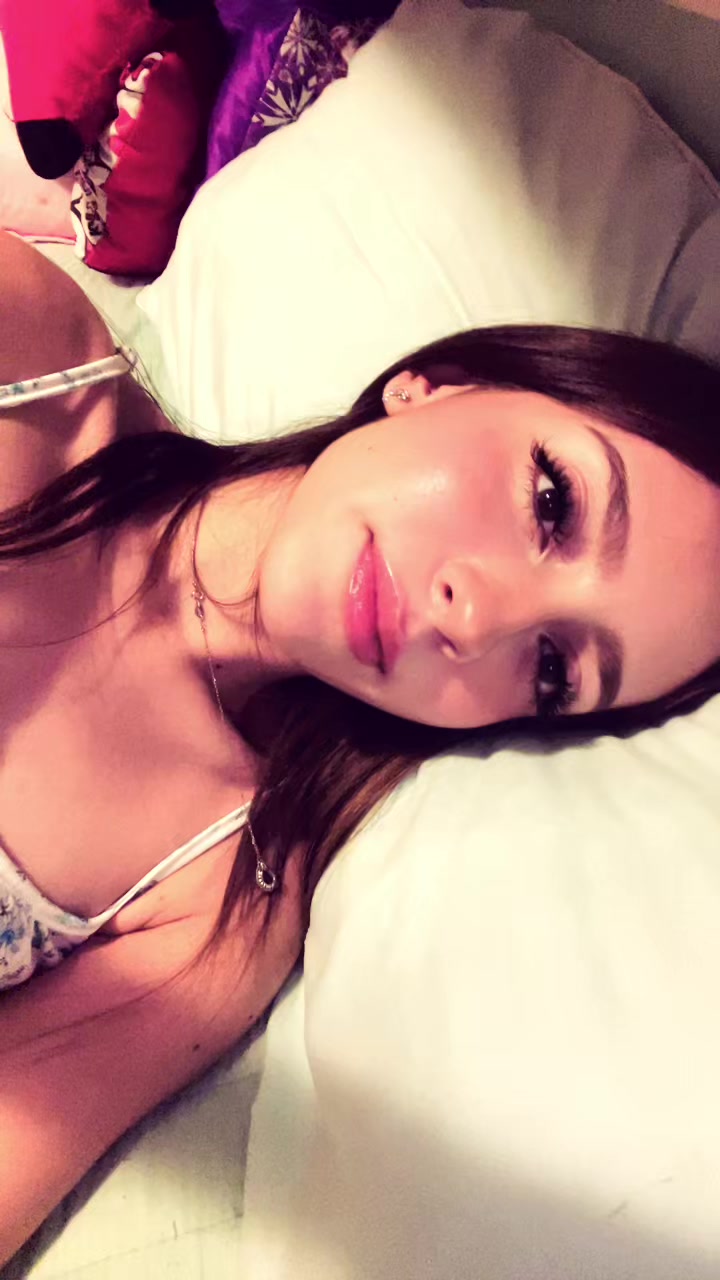@Mía García