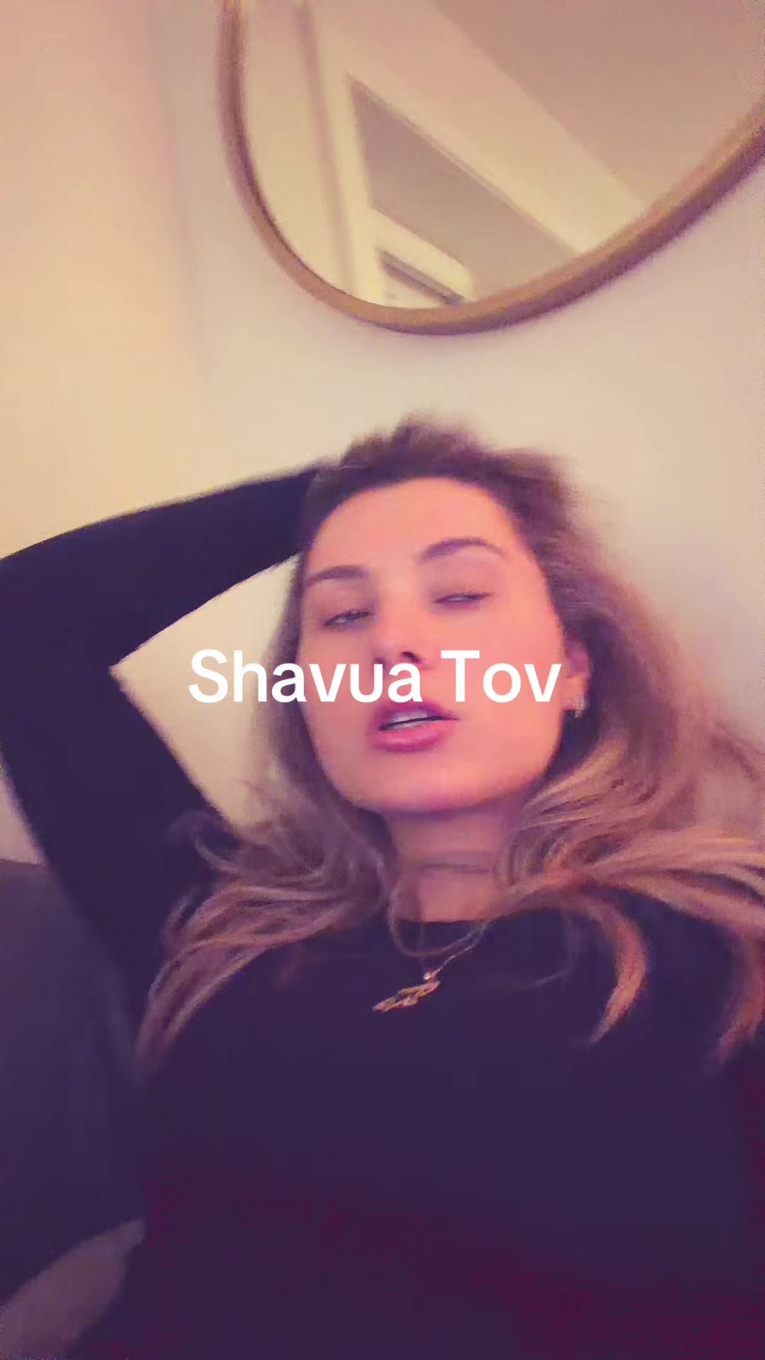 @sixgirlswithnojob