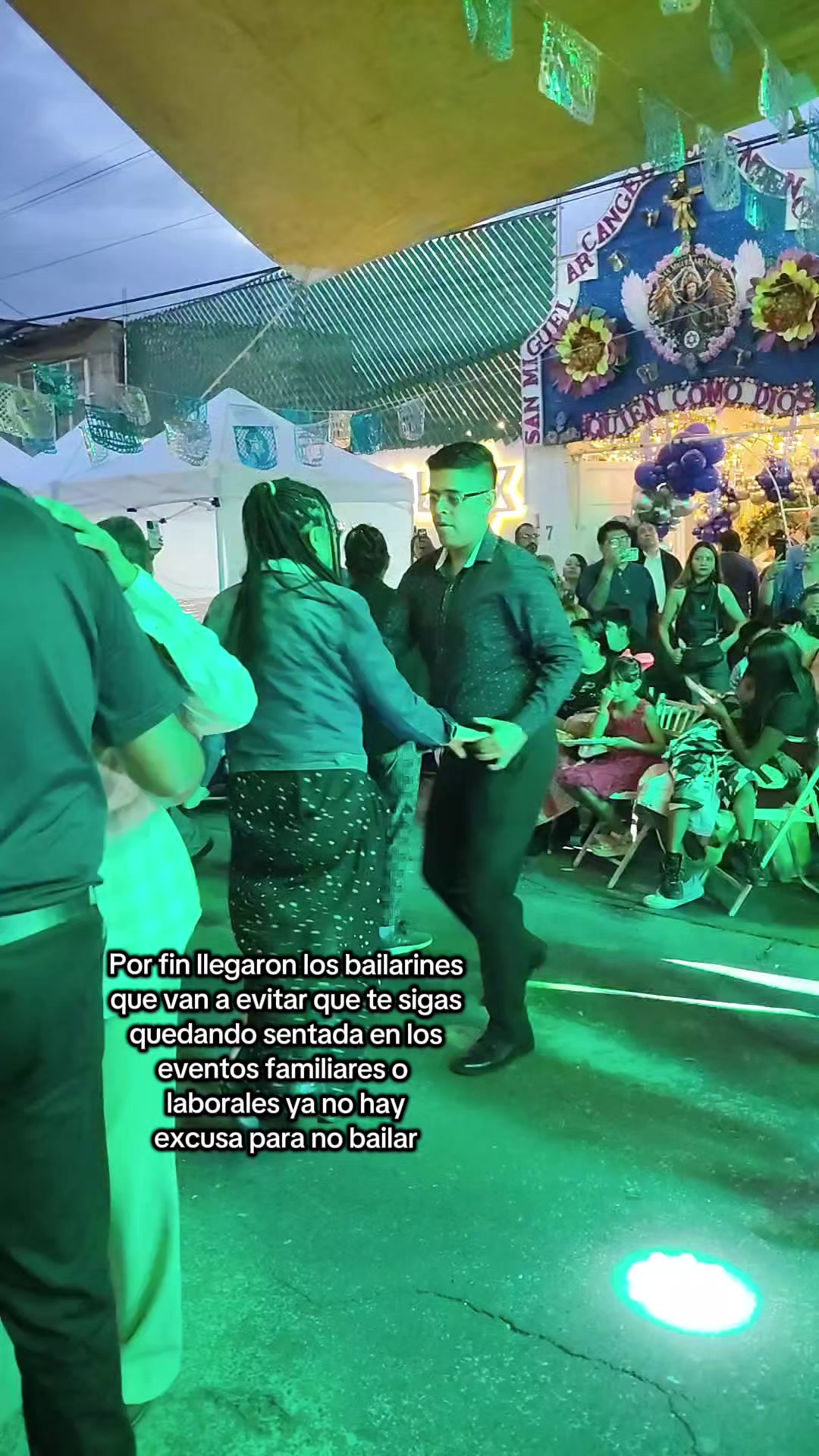@VAMOS A BAILAR
