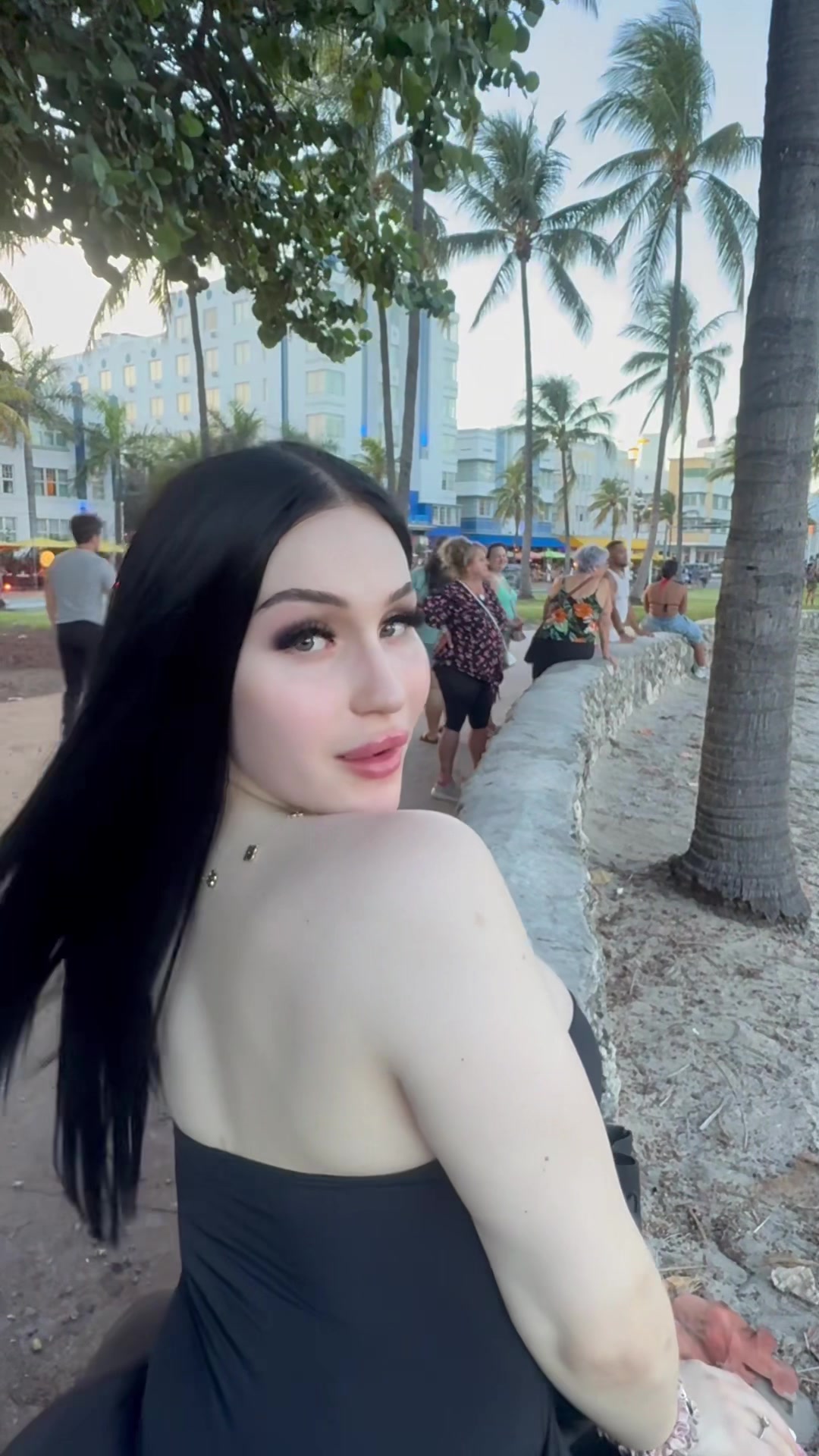 @desireemarkovich