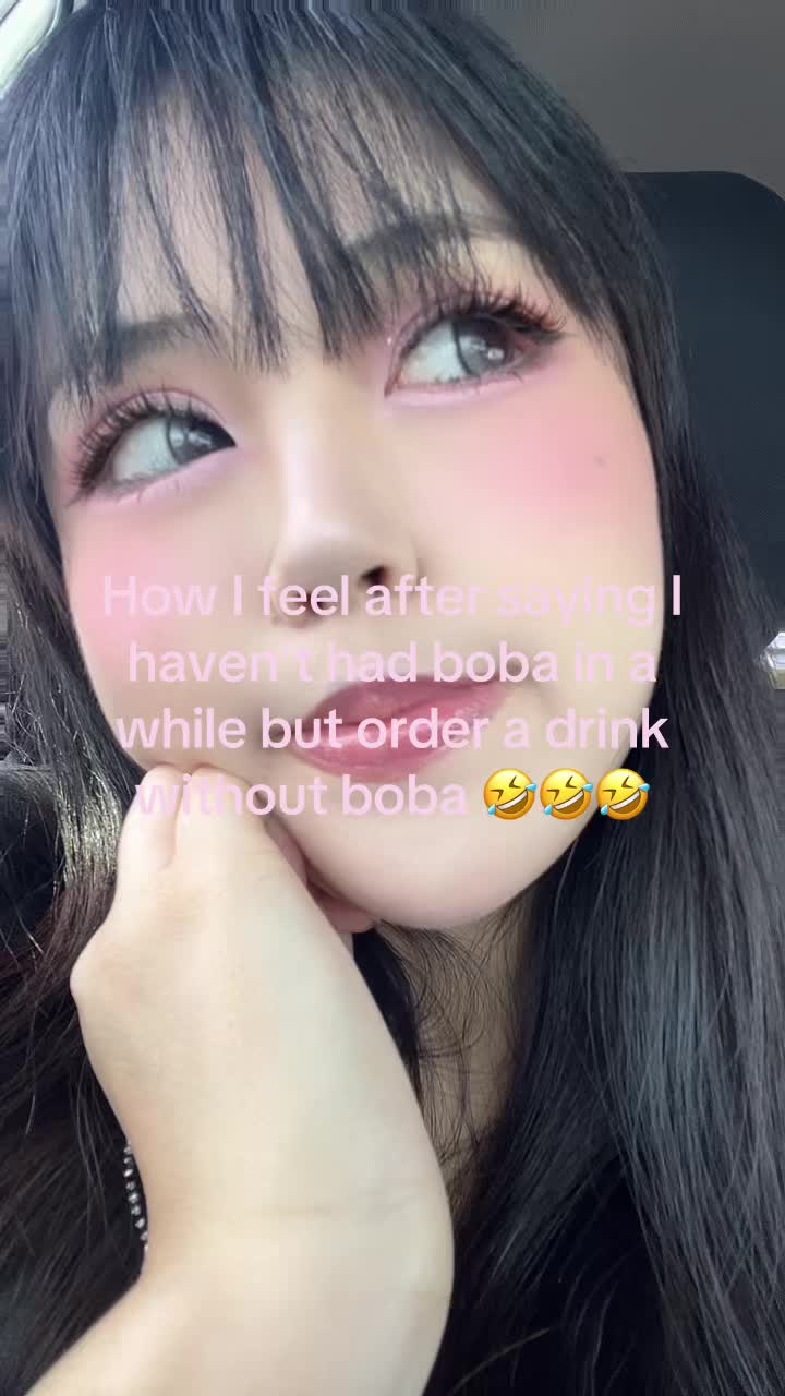 @🐰