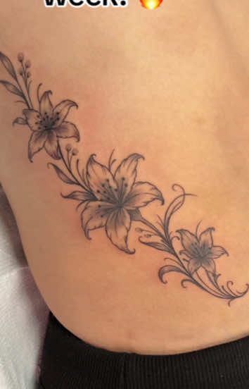 @Ugly Girl Tattoo
