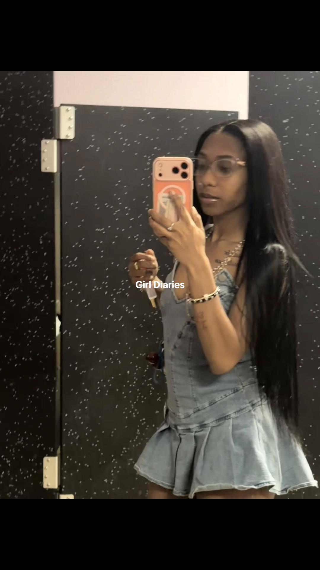 @kaayedabratt1