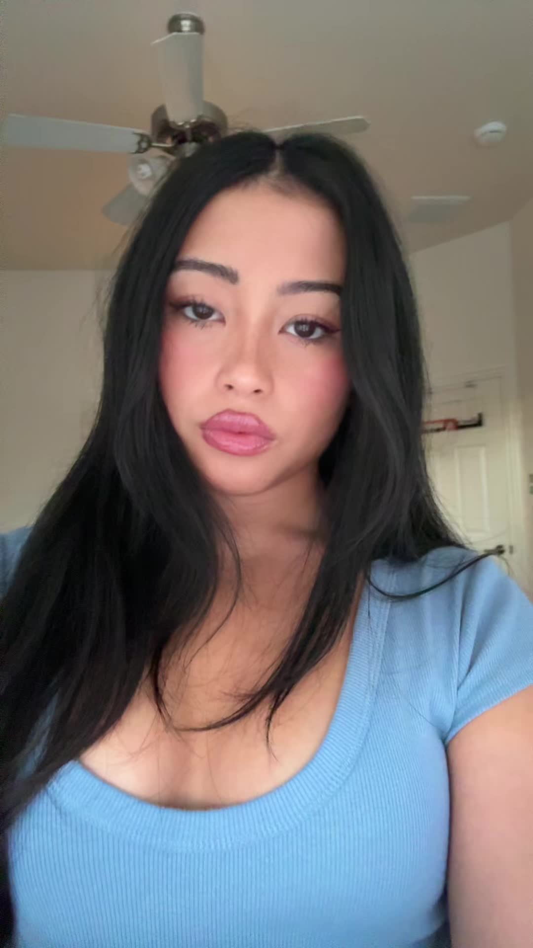@Mini Mikaela🎀