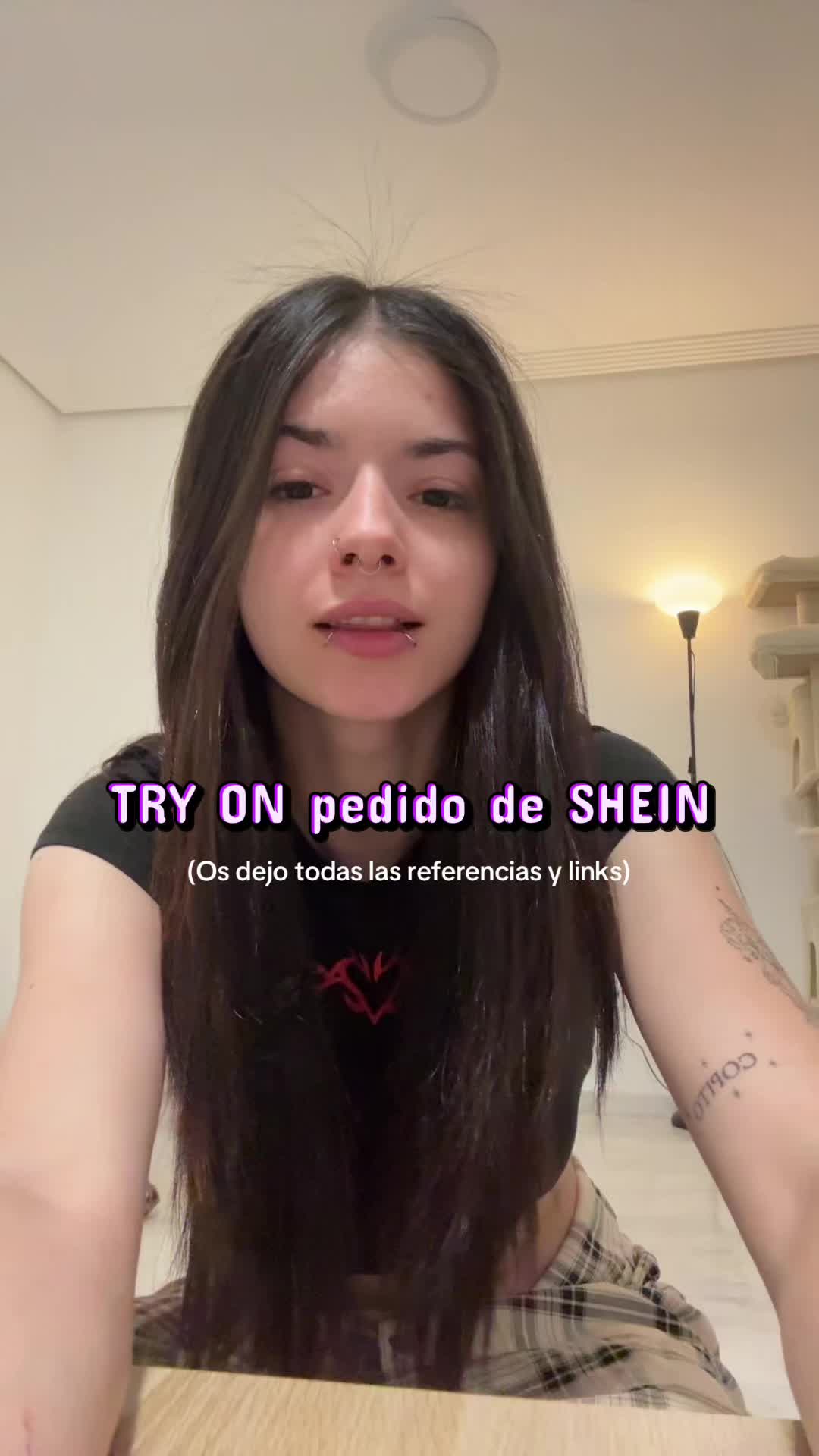 @minadamnnailz