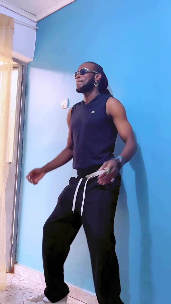@Flamzy🇨🇲