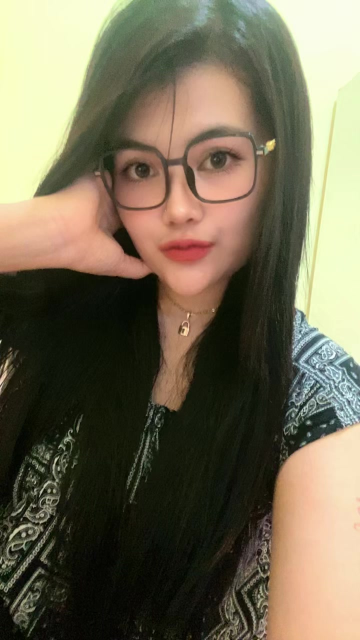 @𝐃𝐄𝐌𝐏𝐋𝐎𝐍𝐒⁶⁹🍑