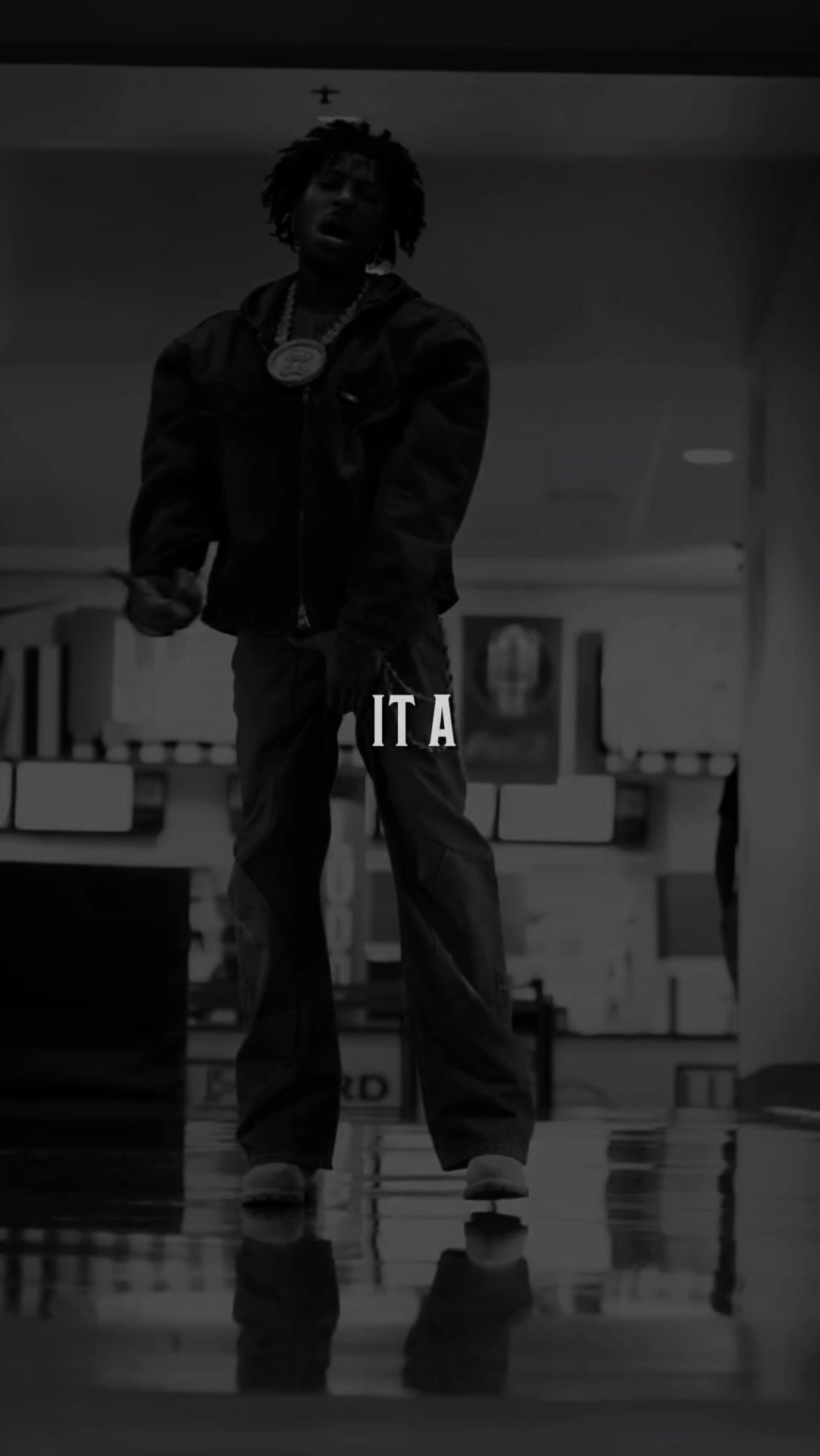 @✰