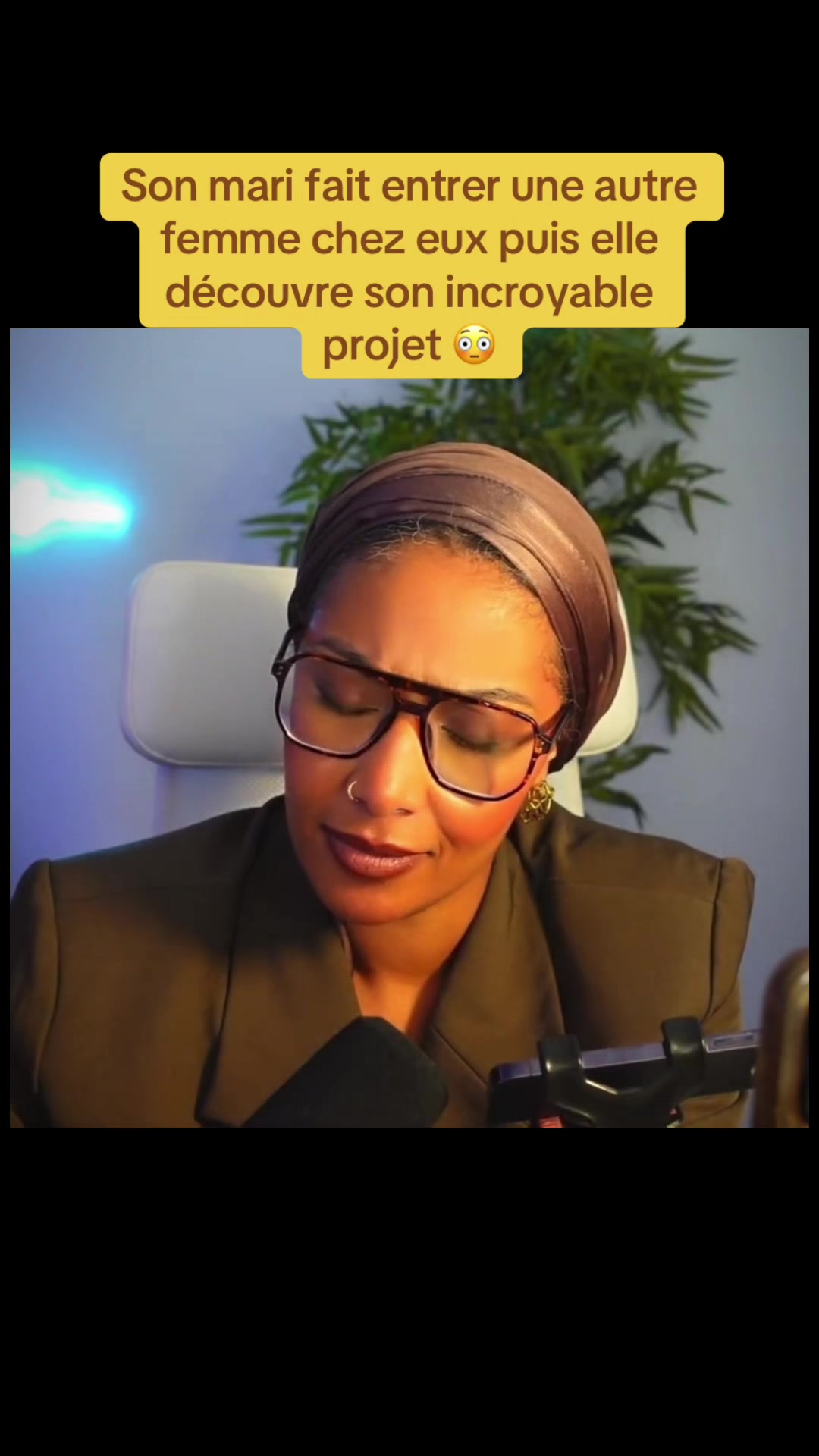 @Entre les lignes 🧏🏽♀️🏵️💛