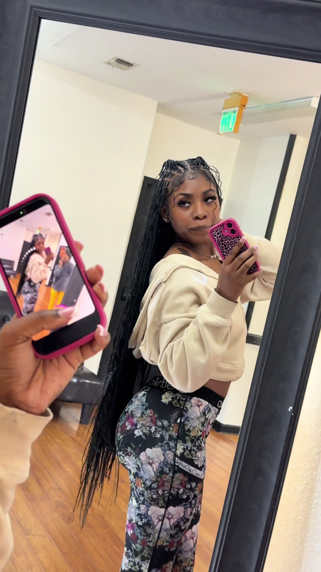 @knicolebraidbar