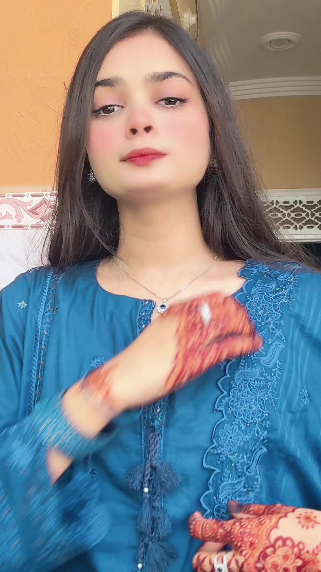@Muneeba junaid